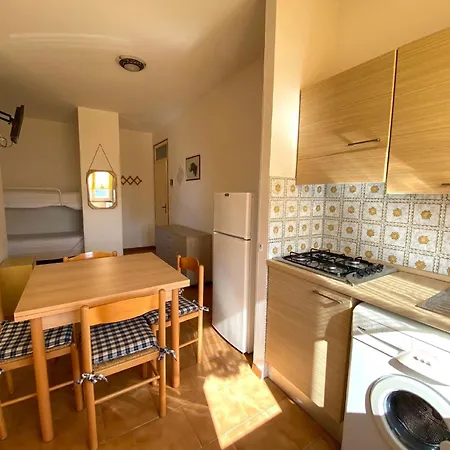 Ferienwohnung In Mit Kleinem Balkon شقة ليدو ديلي نازيوني